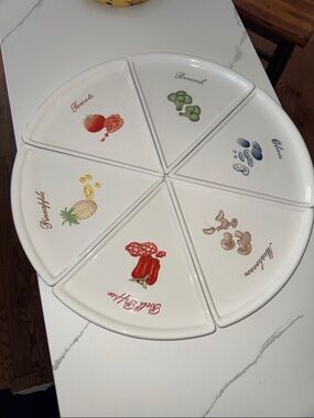 Pottery Barn "Pizza Buono" ceramic pizza slice plates